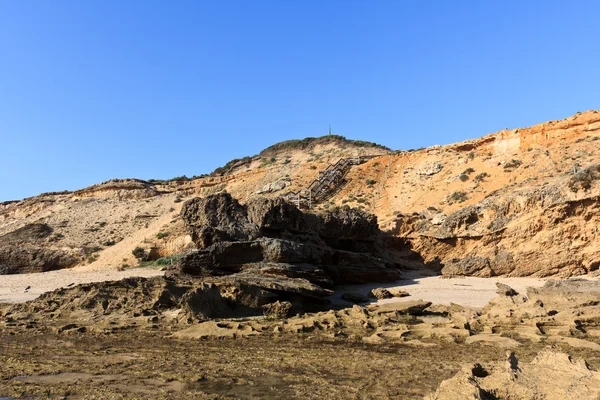 Spiaggia rocciosa — Foto Stock