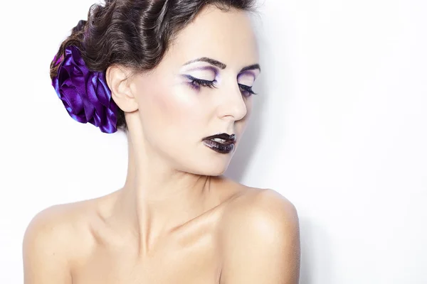 Fashion fighting between female and male isolated, bright purple makeup, cu — стоковое фото