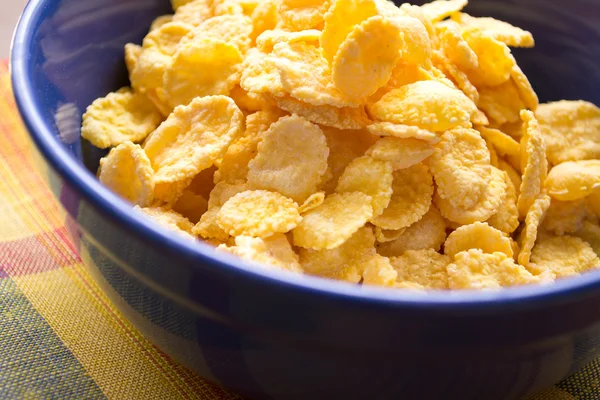 stock image Bowl of cornflakes on the table