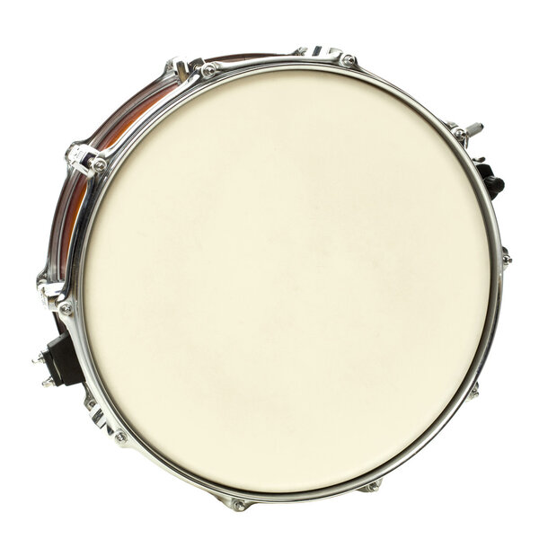 Барабан изолирован на белом
