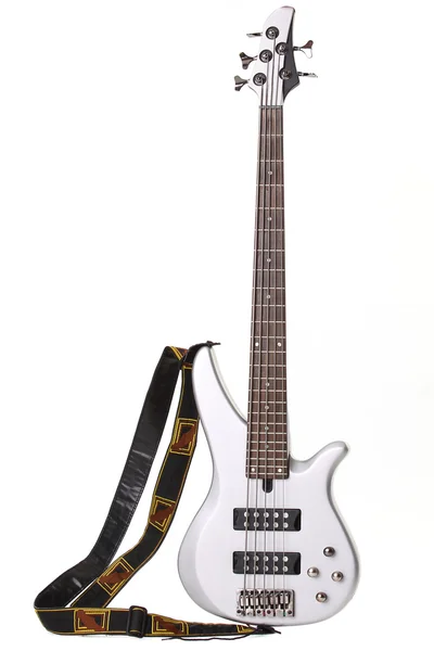Bílá elektrická kytara izolované — Stock fotografie