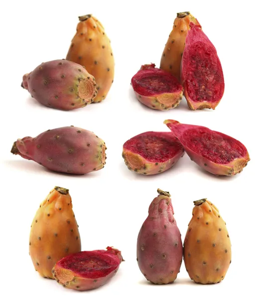 Opuncie - plody opuntia izolované na bílém — Stock fotografie