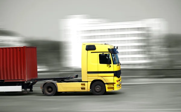 Быстрый грузовик — стоковое фото
