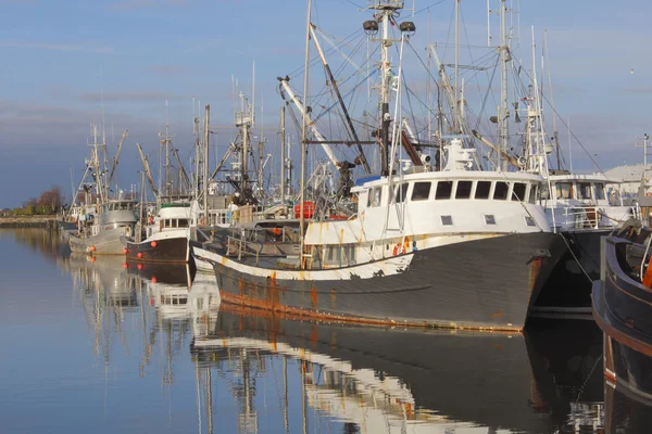 Тихоокеанские рыболовные суда северо-запада — стоковое фото