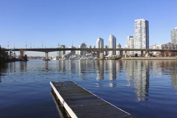 False Creek e Downtown Vancouver — Fotografia de Stock