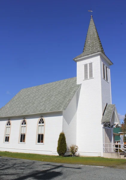 Kleine ländliche Kirche — Stockfoto