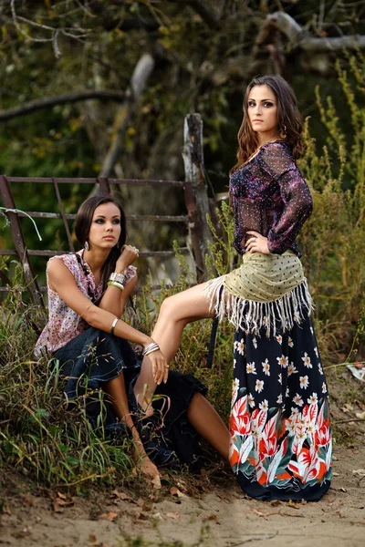 stock image Portrait of two beautiful girls gypsy