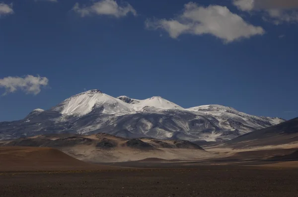 "ojos del salado "vulcano nelle Ande cilene Immagine Stock