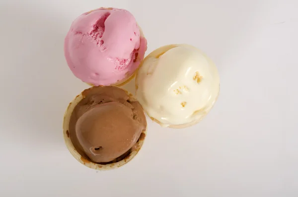 Tres cucharadas de helados —  Fotos de Stock