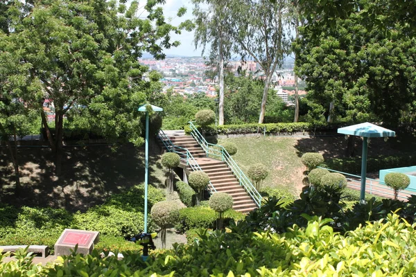 Парк на горе Пратамнак, Паттайя — стоковое фото
