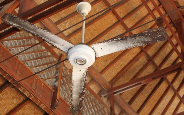 Fan bıçaklarının korozyon — Stok fotoğraf