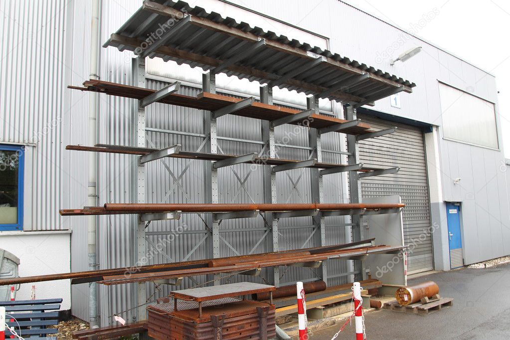 Shelving for storage of metal