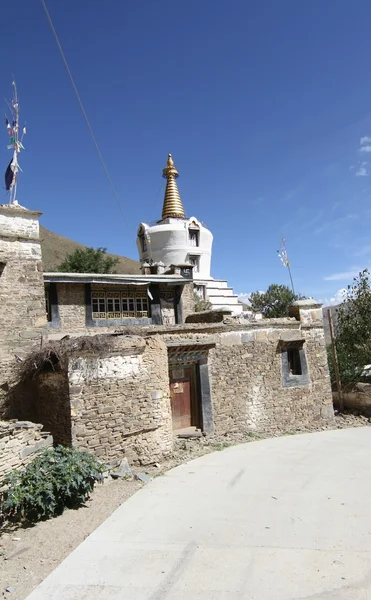 Буддійський монастир в Тибеті — стокове фото