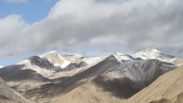 Poalele Tibetului — Fotografie de stoc gratuită