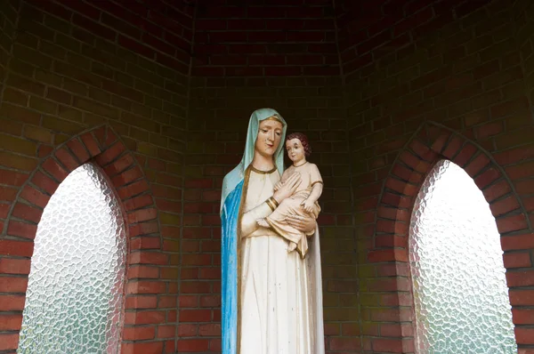 Estatua de María — Foto de Stock