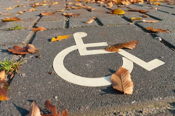 Handicap parkeren teken — Stockfoto
