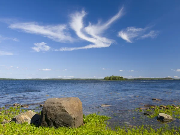De kust van de Witte Zee in Karelië. — Stockfoto