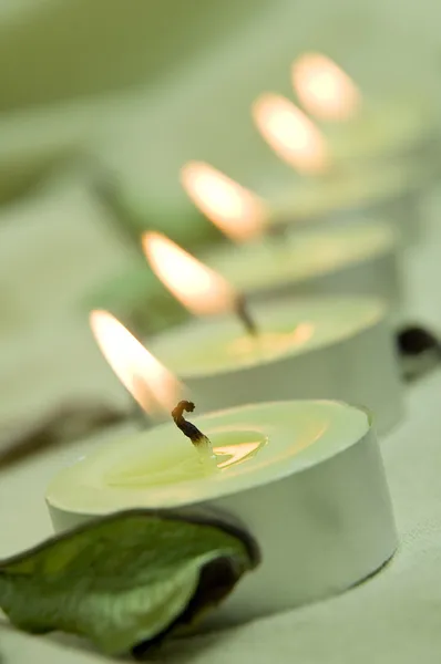 Luci di candela verde — Foto Stock
