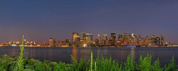 Manhattan w nocy — Zdjęcie stockowe