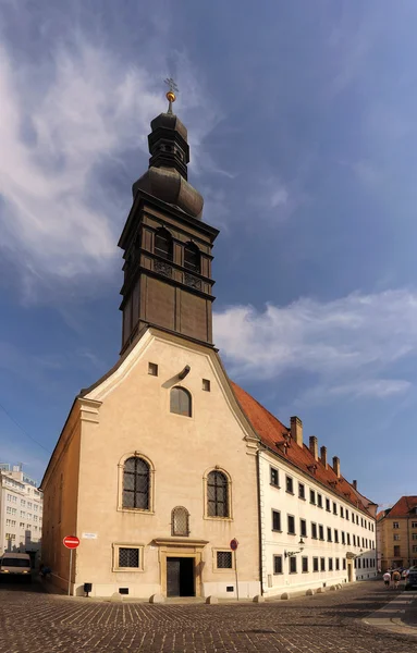 Историческая церковь — стоковое фото