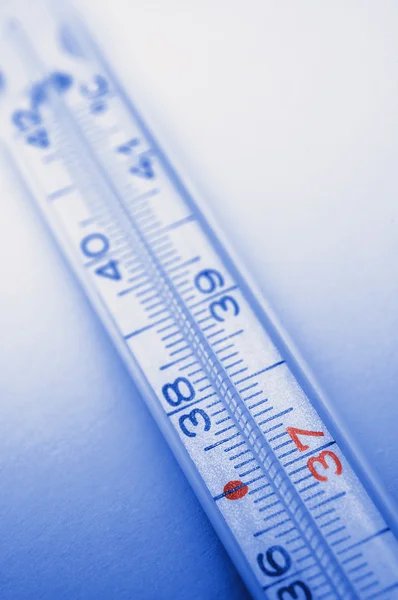 Soğuk termometre — Stok fotoğraf