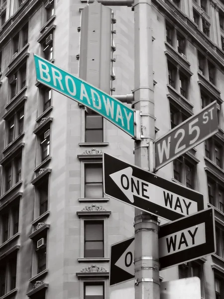 Panneau vert Broadway — Photo