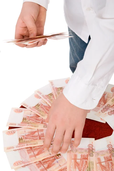 Orang dalam kemeja putih mengumpulkan uang di tangan — Stok Foto