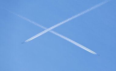 Contrails clipart