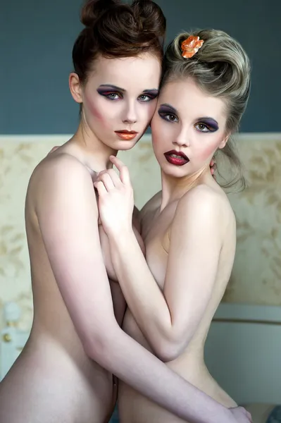 Two nude beauty women — Stock Photo, Image