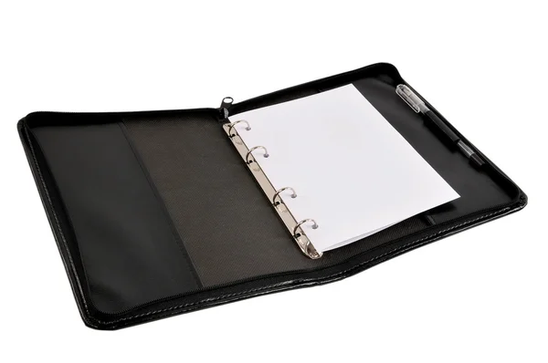 Чорна шкіряна обкладинка ноутбука з білим простором для копіювання — стокове фото