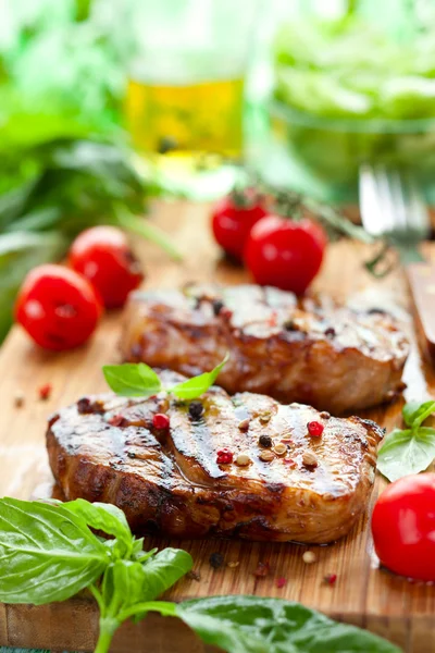 Telecí svíčková steak — Stock fotografie