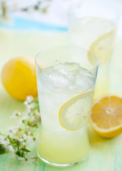 Fresh lemonade — Stock Photo, Image