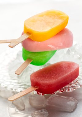 Muhtelif popsicles