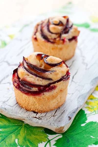 Muffins con ciruelas — Foto de Stock