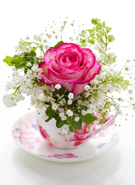 컵에 꽃 — 스톡 사진