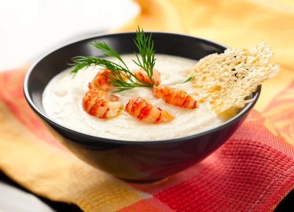 Кремовий суп з картоплі та селери — стокове фото