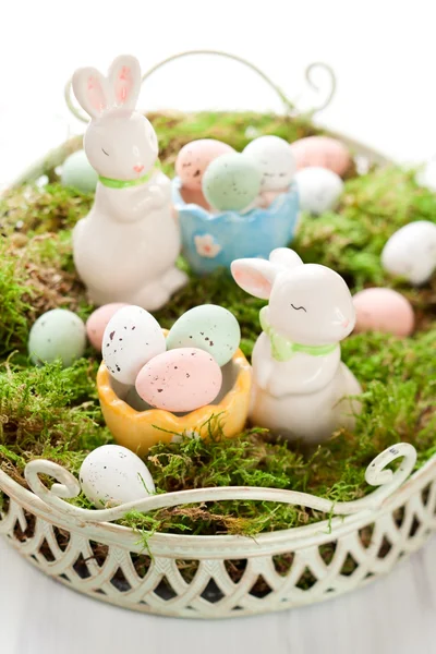 Easter bunny and chocolate eggs — Stock Photo, Image