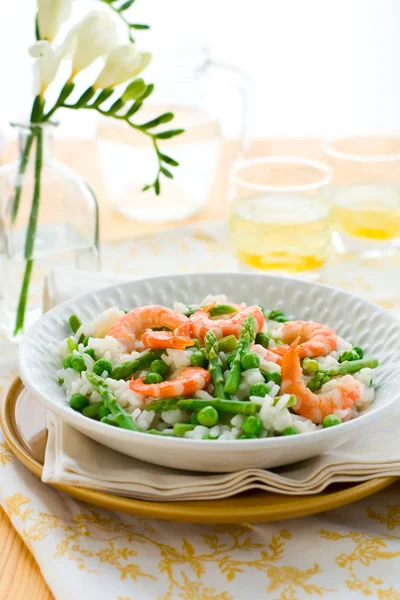Asparagus shrimp risotto — Stock Photo, Image