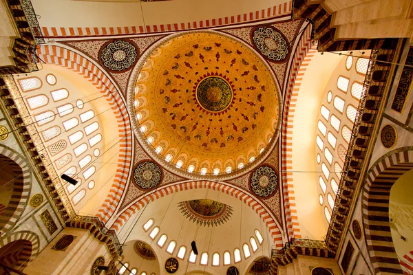 Dentro da mesquita - Istambul — Fotografia de Stock