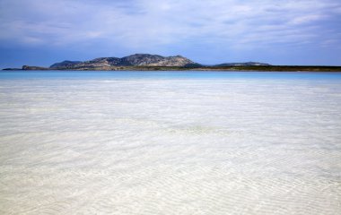 güzel deniz ve plaj Sardunya İtalya