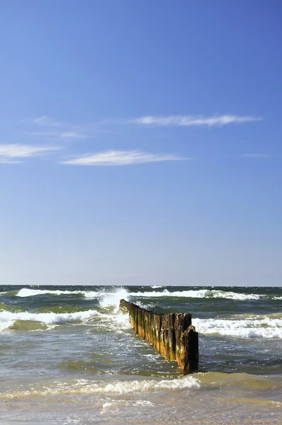 Sand, stranden, havet och himlen .. — Stockfoto