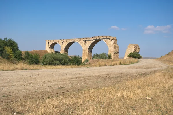 Ruiny mostu — Zdjęcie stockowe