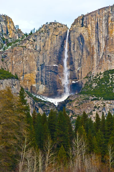 Yosemitewaterval — Stockfoto