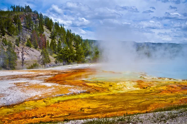 Grande prismático Geyser Yellowstone — Fotografia de Stock