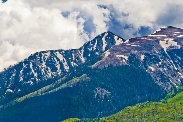 De Grand Tetons boven u uit bergen landschap — Stockfoto