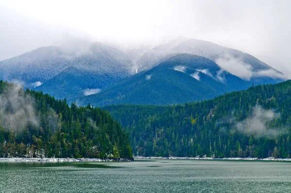 Lake Mills in Winter — Stock Photo, Image