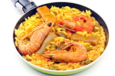 Deniz ürünleri paella