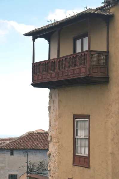 Kanariska balkong — Stockfoto