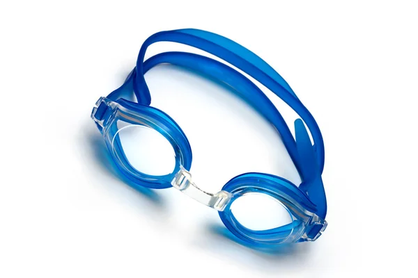 Óculos azuis para nadar em fundo branco — Fotografia de Stock