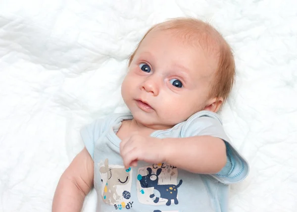 Happy Baby looking to the camera — Stock Photo, Image